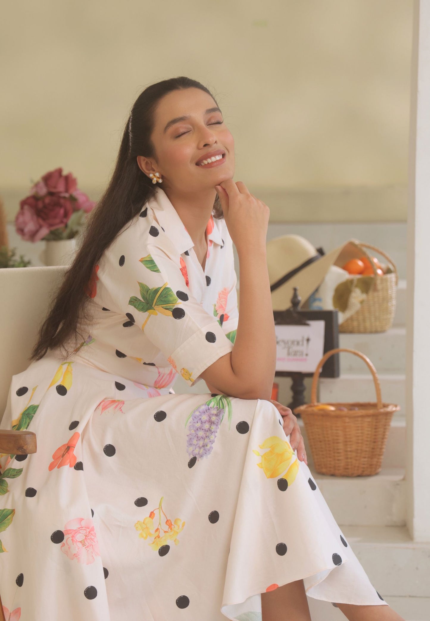 Capri Collar Midi Dress
