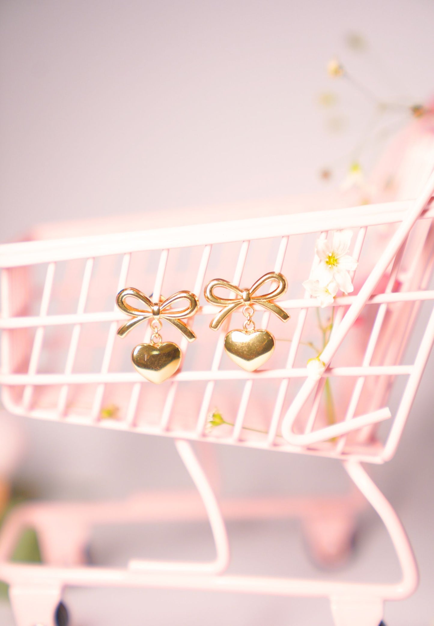 Sweet Knot Heart Earrings